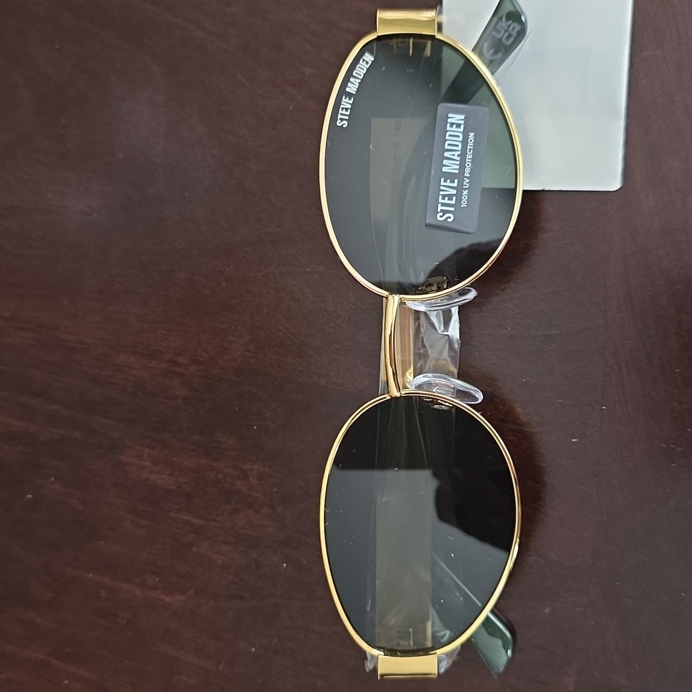 Steve Madden Gold Frame Sunglasses